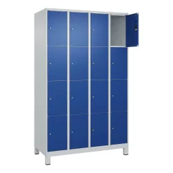 4er-Schließfachschrank Classic PLUS, 4 Abteile, lichtgrau / enzianblau, B 1200 mm, 16 Fächer, mit Füßen C+P