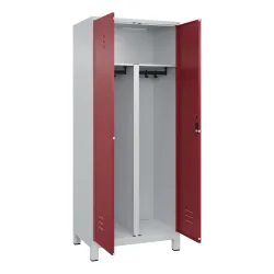 C+P PSA Doppel-Spind Classic PLUS, Füsse, 2 Abteile, HxBxT 1.950 x 800 x 500 mm, lichtgrau, rubinrot, Zylinderschloss