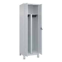 C+P PSA Doppel-Spind Classic PLUS, Füsse, 2 Abteile, HxBxT 1.950 x 600 x 500 mm, lichtgrau, lichtgrau, für Vorhängeschloss
