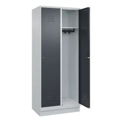 C+P Spind Classic PLUS, Sockel, 2 Abteile, HxBxT 1.950 x 800 x 500 mm, lichtgrau, anthrazitgrau, Zylinderschloss, ohne Mitteltrennwand