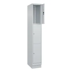 C+P Schliessfachschrank Classic PLUS, Sockel, 1 Abteil, HxBxT 1.950 x 300 x 500 mm, lichtgrau, lichtgrau, 3 Fächer, Zylinderschloss