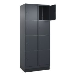 4er-Schließfachschrank Classic PLUS, 2 Abteile, grau, B 800 mm, 8 Fächer, mit Bodensockel C+P