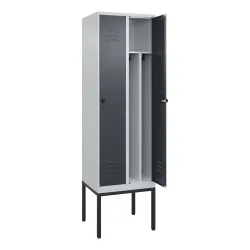 C+P Spind Classic PLUS, Gestell, 2 Abteile, HxBxT 2.120 x 600 x 500 mm, lichtgrau, anthrazitgrau, für Vorhängeschloss, mit Mitteltrennwand