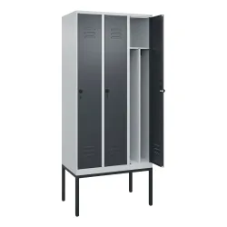 C+P Spind Classic PLUS, Gestell, 3 Abteile, HxBxT 2.120 x 900 x 500 mm, lichtgrau, anthrazitgrau, für Vorhängeschloss, mit Mitteltrennwand