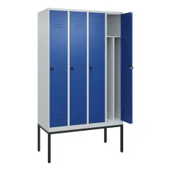C+P Spind Classic PLUS, Gestell, 4 Abteile, HxBxT 2.120 x 1.200 x 500 mm, lichtgrau, enzianblau, für Vorhängeschloss, mit Mitteltrennwand