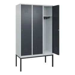C+P Spind Classic PLUS, Gestell, 3 Abteile, HxBxT 2.120 x 1.200 x 500 mm, lichtgrau, anthrazitgrau, Zylinderschloss, ohne Mitteltrennwand