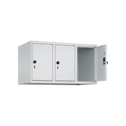 C+P Aufsatzschrank für Kleiderspind Serie Classic PLUS, 3 Abteile Breite 300 mm, lichtgrau, lichtgrau, für Vorhängeschloss