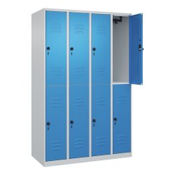 Doppelstock-Spind Classic PLUS, 4 Abteile, lichtgrau / lichtblau, HxB 1850 x 1200 mm, mit Bodengleitern, Drehriegel C+P