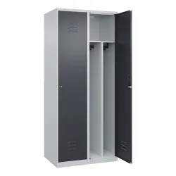 C+P Schwarz-Weiß-Spind Classic PLUS, schmal, 2 Abteile, verkürzte Trennwand mittig, lichtgrau / grau, B 800 mm, mit Bodengleitern, Zylinderschloss,