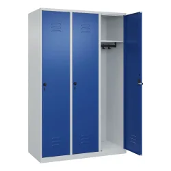 C+P Spind Classic PLUS, 3 Abteile, HxBxT 1.850 x 1.200 x 500 mm, lichtgrau, enzianblau, für Vorhängeschloss, ohne Mitteltrennwand
