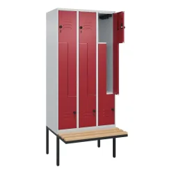 C+P Z-Spind Classic PLUS, 6 Abteile, HxBxT 2.120 x 900 x 815 mm, für Vorhängeschloss, auskragende Bank aus Buche, lichtgrau, rubinrot