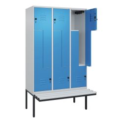 C+P Z-Spind Classic PLUS, 6 Abteile, HxBxT 2.120 x 1.200 x 815 mm, für Vorhängeschloss, auskragende Bank aus Kunststoff, lichtgrau, lichtblau