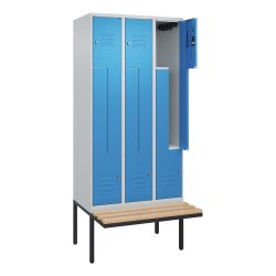 C+P Z-Spind Classic PLUS, 6 Abteile, HxBxT 2.120 x 900 x 815 mm, Zylinderschloss, auskragende Bank aus Buche, lichtgrau, lichtblau