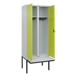 C+P Schwarz-Weiss-Spind Classic PLUS, 2 Abteile, HxBxT 2.120 x 800 x 815 mm, für Vorhängeschloss, auskragende Bank aus Kunststoff, lichtgrau, clowngrün
