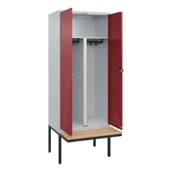 C+P PSA Doppel-Spind Classic PLUS, 2 Abteile, HxBxT 2.120 x 800 x 815 mm, für Vorhängeschloss, auskragende Bank aus Buche, lichtgrau, rubinrot