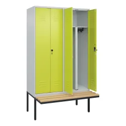 C+P PSA Doppel-Spind Classic PLUS, 4 Abteile, HxBxT 2.120 x 1.200 x 815 mm, für Vorhängeschloss, auskragende Bank aus Buche, lichtgrau, clowngrün