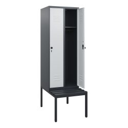 C+P Spind Classic PLUS, 2 Abteile, HxBxT 1.950 x 600 x 815 mm, für Vorhängeschloss, untergebaute Bank aus Kunststoff, anthrazitgrau, lichtgrau