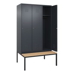 C+P Spind Classic PLUS, 3 Abteile, HxBxT 2.120 x 1.200 x 815 mm, Zylinderschloss, untergebaute Bank aus Buche, anthrazitgrau, anthrazitgrau
