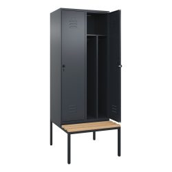 C+P Schwarz-Weiß-Spind Classic PLUS Sitzbank, schmal, 2 Abteile, verkürzte Trennwand mittig, grau, B 800 mm, Sicherheits-Drehriegel, untergebaut,