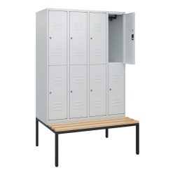 C+P Doppelstock-Spind Classic PLUS, 4 Abteile, HxBxT 1.950 x 1.200 x 815 mm, Zylinderschloss, untergebaute Bank aus Buche, lichtgrau, lichtgrau