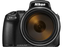 NIKON COOLPIX P1100 Bridgekamera Schwarz, 125x opt. Zoom, Grosser Betrachtungswinkel, Antireflexbeschichtung und fünfstufige Helligkeitsregelung, dreh- neigbarer LCD-Monitor, WLAN