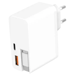itStyle RETRACTABLE 70cm USB-C & USB-A & USB-C 45W Charger