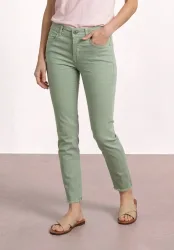 Straight Leg Jeans mit offenem Saum