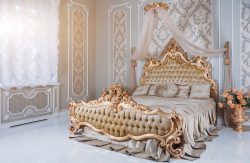 Papermoon Fototapete »KÖNIGLICHES BETT-LUXUS SCHLAFZIMMER DEKOR KLASSISCH XXL«, Vliestapete, hochwertiger Digitaldruck, inklusive Kleister