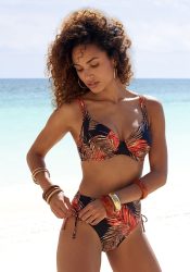 LASCANA Bügel-Bikini, mit plakativem Blätter-Print
