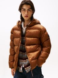 Tommy Jeans Steppjacke »HOODED LOGO PUFFER«, mit Kapuze, Übergangsjacke Regular fit mit Rundhalsausschnitt