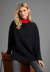 Laura Scott Sweater, Lässig-weiter Sweater mit komfortabler Passform und Seitenschlitzen.