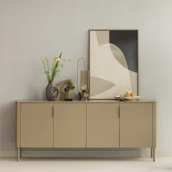 Design Sideboard „Gunaro“ aus nachhaltigem Massivholz De Eekhoorn