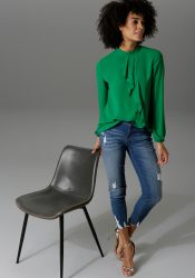 Aniston CASUAL Langarmbluse, mit kleinem Volant im Vorderteil - NEUE KOLLEKTION