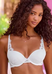 LASCANA Schalen-BH mit Bügel im High-Apex-Design aus Spitze, sexy Dessous