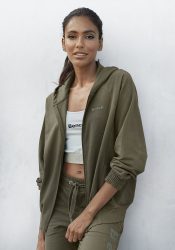 Bench. Kapuzensweatjacke, mit sportlichen Teilungsnähten