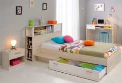 Parisot Jugendzimmer-Set »Charly 11«, (Set, 4 tlg., Bett mit Anstellregal, Nachttisch, und Schreibtisch), mit einem Schreibtisch