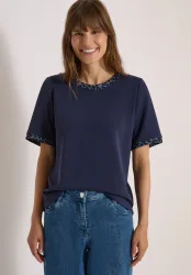 T-Shirt mit Rundhals und Leo-Details