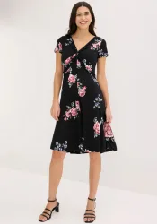 bonprix Jerseykleid für warme Tage, aus Viskose und Elasthan, ausgestellte Passform