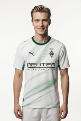 PUMA Fussballtrikot 