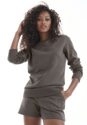 Bench. Sweatshirt, mit runder Logostickerei