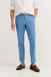 bugatti Chinohose mit praktischen Gürtelschlaufen