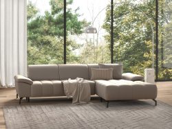 sit&more Ecksofa »Cool«, wahlweise mit Kopfteilverstellung und Vorziehsitz, motorisch, mit schwarzen Füssen