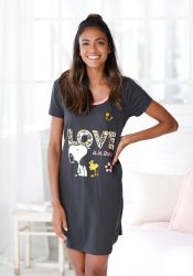 Peanuts Sleepshirt mit grossem Snoopy-Motiv