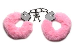 XR Brands - Cuffed in Fur Handschellen - Rosa