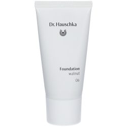 Dr. Hauschka Foundation 06 Walnuss