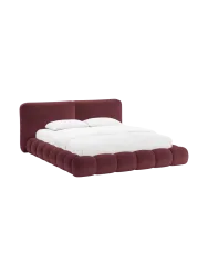 Design Polsterbett „Solange“ mit Ablagefach - Teddy Chenille Kirschrot Chosen by Bloomingloft