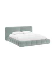 Design Polsterbett „Solange“ mit Ablagefach - Teddy Chenille Hellblau Chosen by Bloomingloft