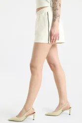 Guess Sweatshorts - Pearl White M Damen