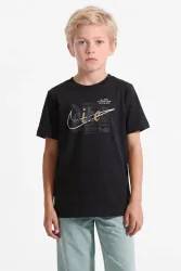 Nike T-Shirt - Black M Kids