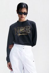 Nike Sweatshirt - Black + Gold S Damen